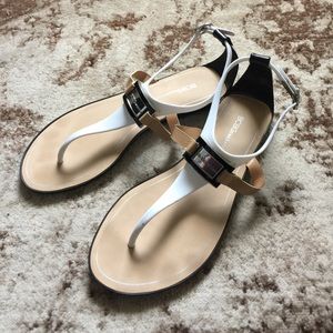 🌼❤️🌼 BCBGeneration Sandals - Size 6